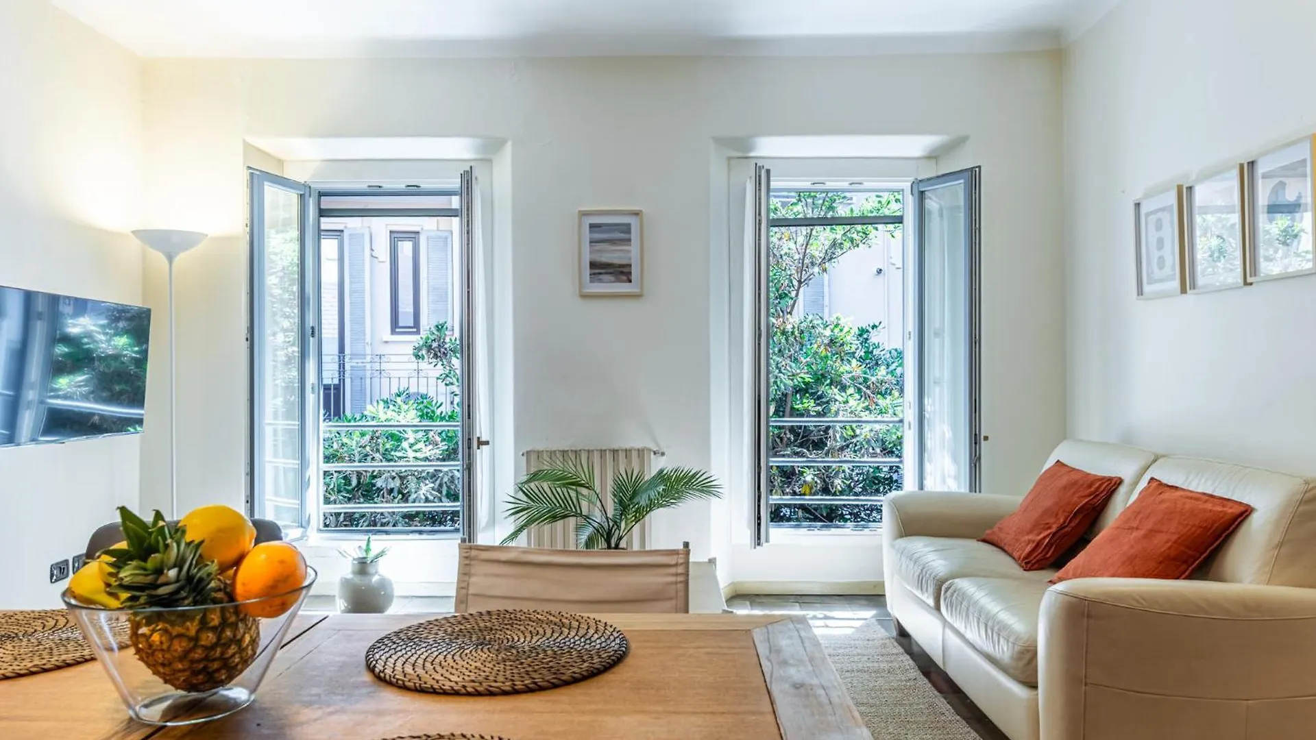 San Gottardo Apartment - Close To Navigli And Duomo Milan
