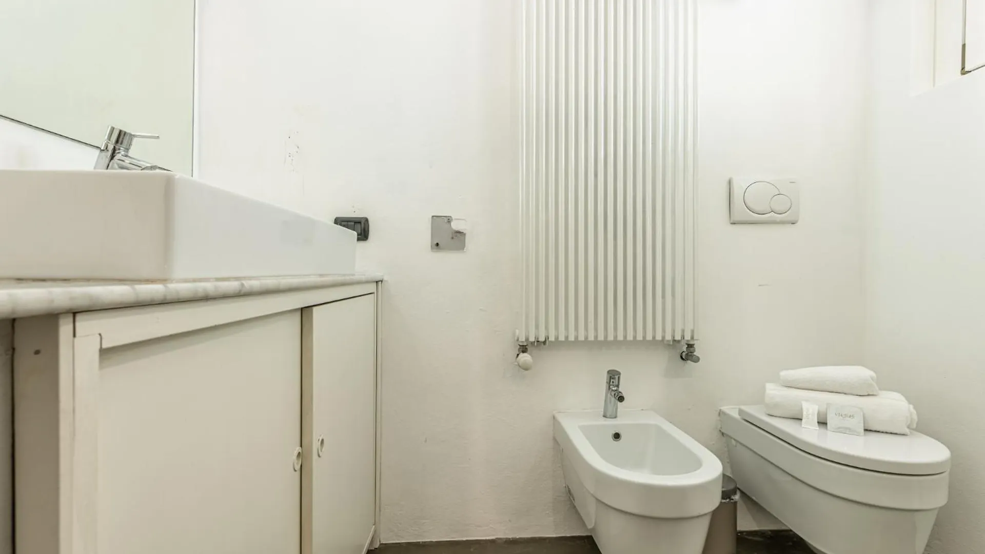 San Gottardo Apartment - Close To Navigli And Duomo Milão